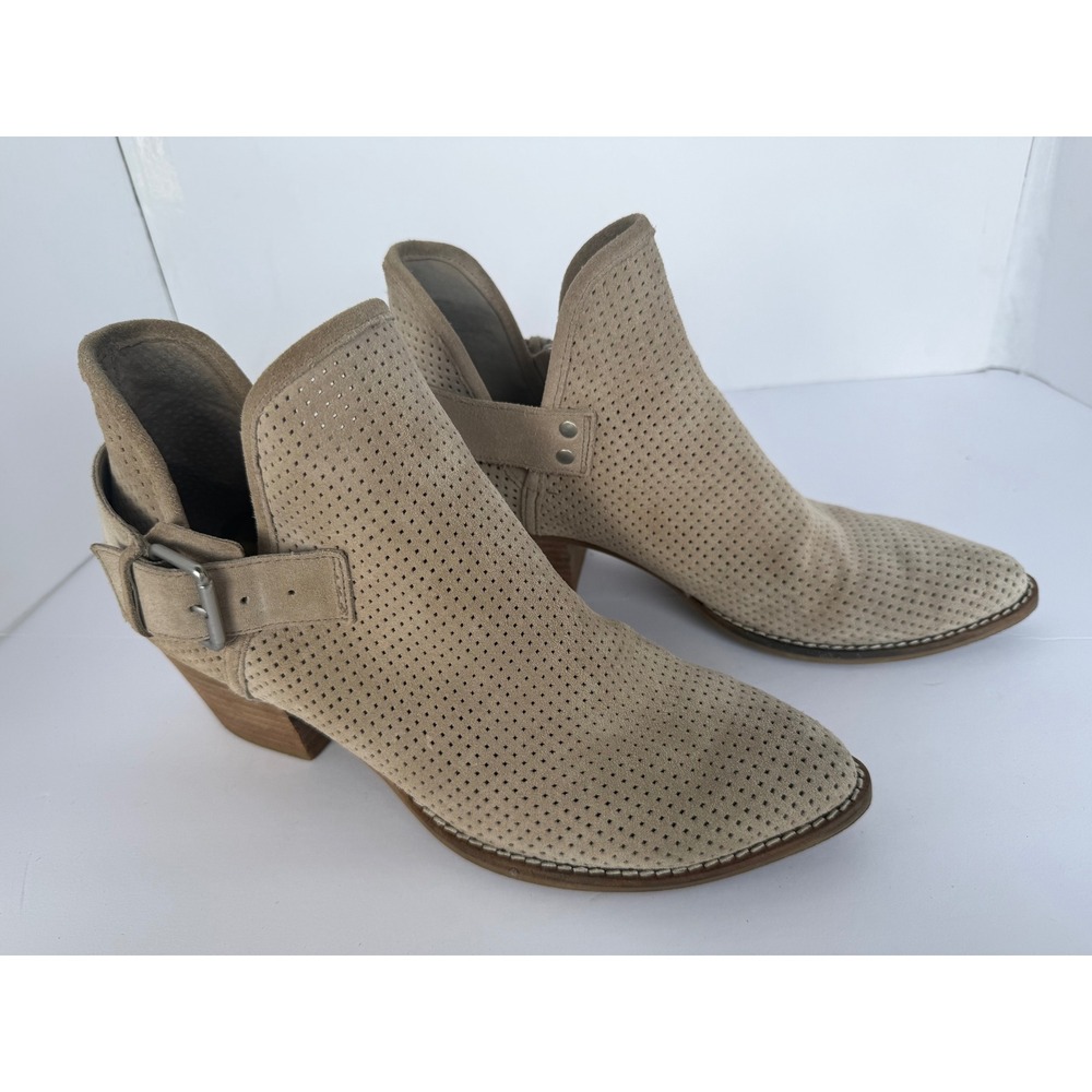 Dolce Vita Perforated Suede Ankle Booties Women 7.5 Taupe Buckle Stacked Heel